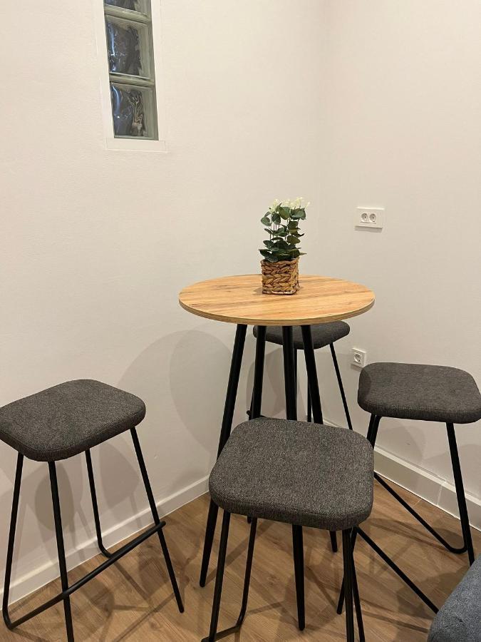 Studio Apartman Luka Zagreb Ngoại thất bức ảnh